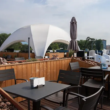 ホテル アバ プラヤ ヒホン